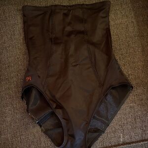 Ruby Ribbon Black High-Waist Shaping Brief